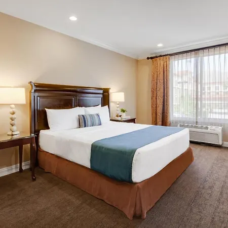 Ayres Hotel & Spa Moreno Valley/Riverside Exterior photo