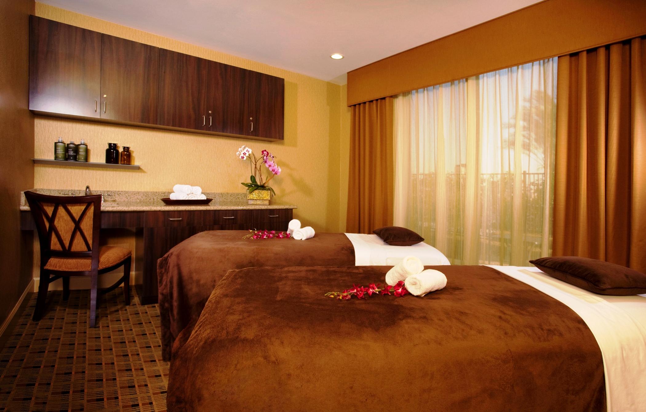 Hotel Ayres & Moreno Valley/riverside 3*